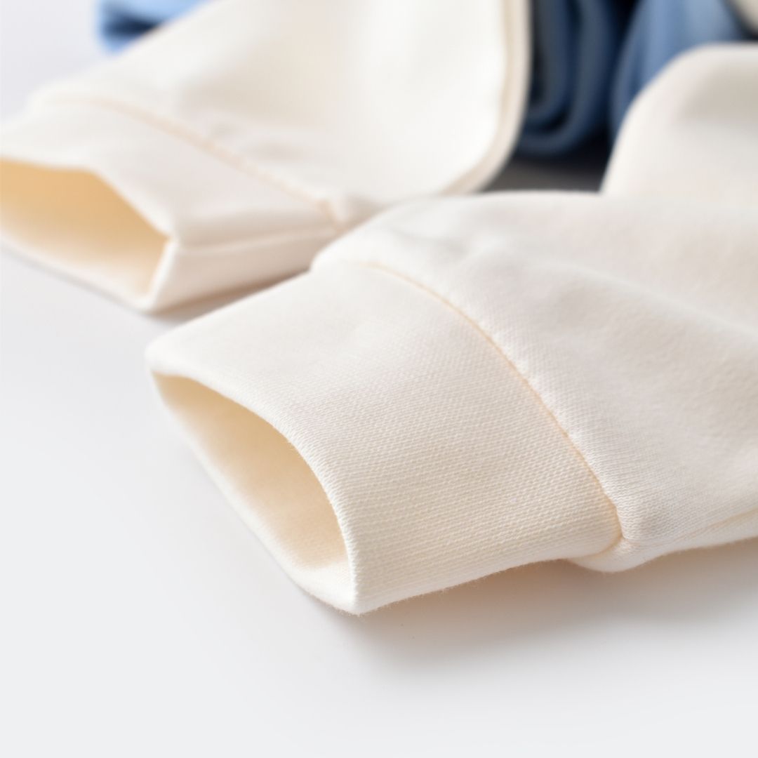 INTERLOK Pants and T-shirt set in 100% organic cotton