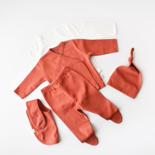 INTERLOK Birth Set - 5 pieces - GOTS Certified - 100% Organic Cotton