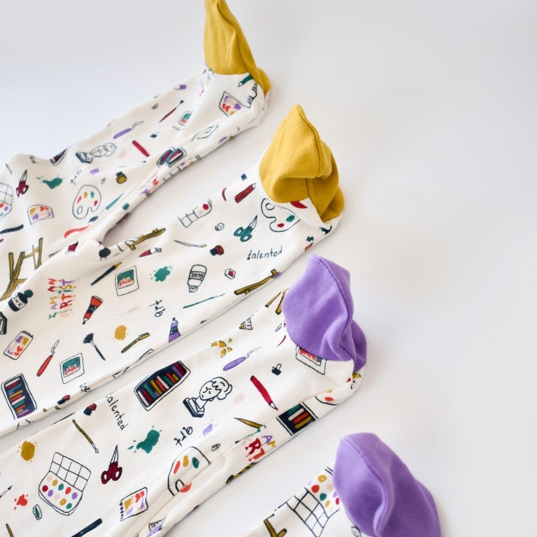 STATIONERY Onesie with feet in 100% Organic Cotton