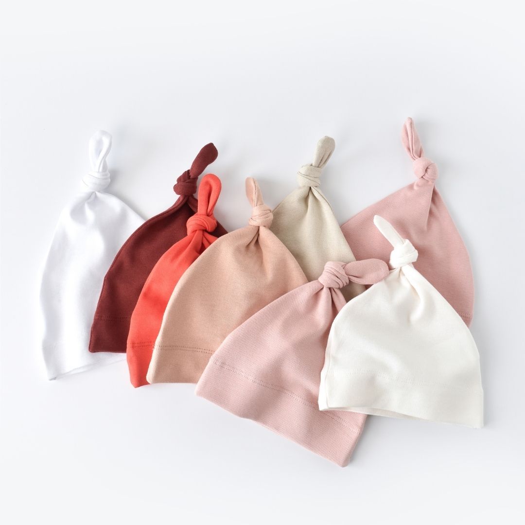 BASIC Pack of 3 Baby caps in 100% organic cotton