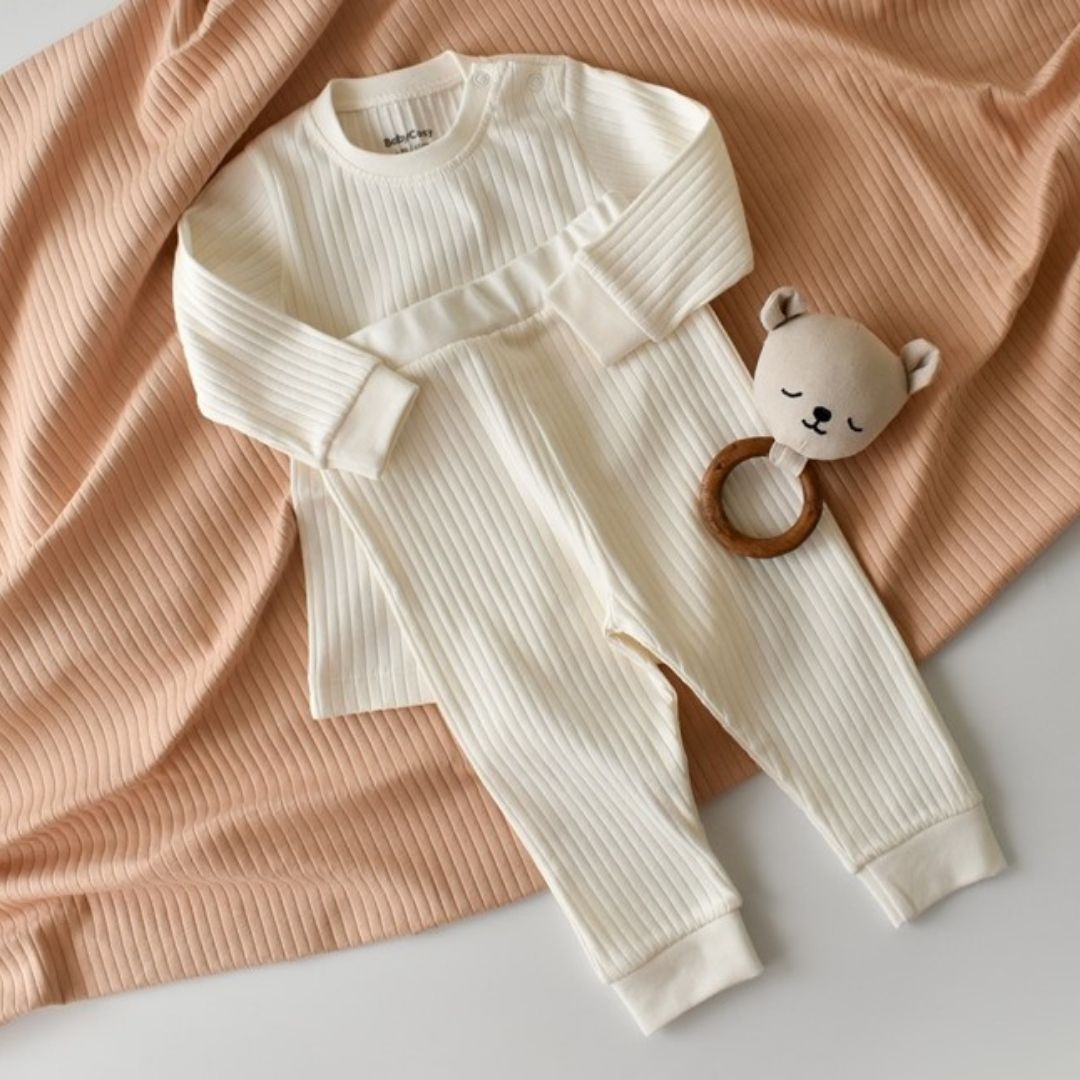 RIBANA Trousers and T-shirt set in 95% Organic Cotton 5% Elastane