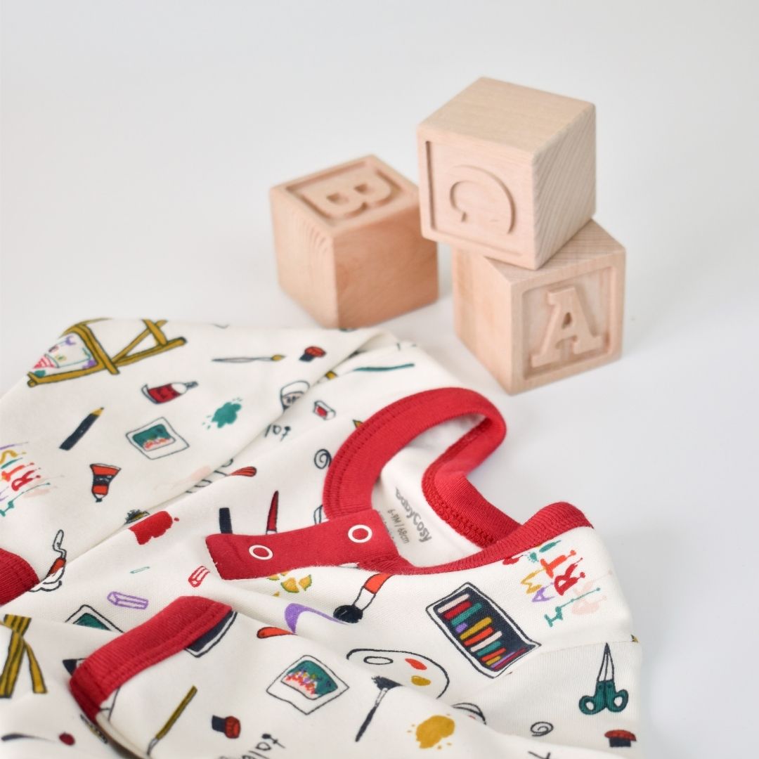 SCHREIBWAREN Hosen- und T-Shirt-Set aus 100 % Bio-Baumwolle