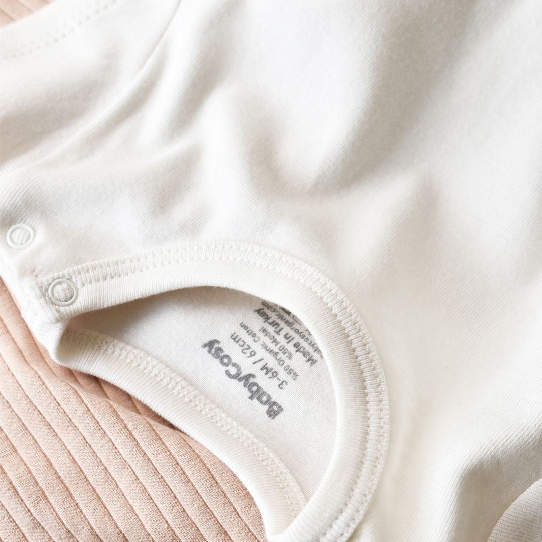 BASIC BODY with short sleeves in 100% organic cotton