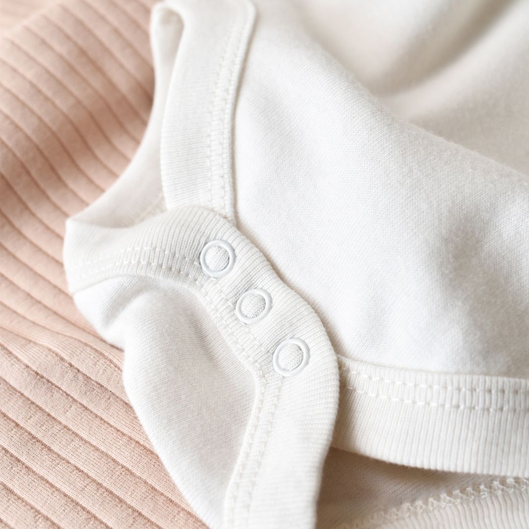 BASIC BODY with short sleeves in 100% organic cotton