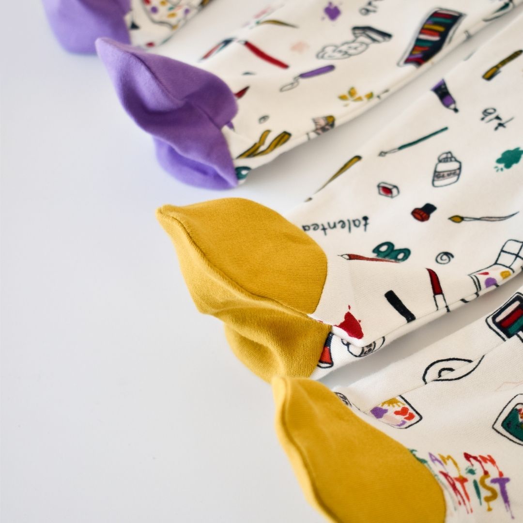 STATIONERY Onesie with feet in 100% Organic Cotton