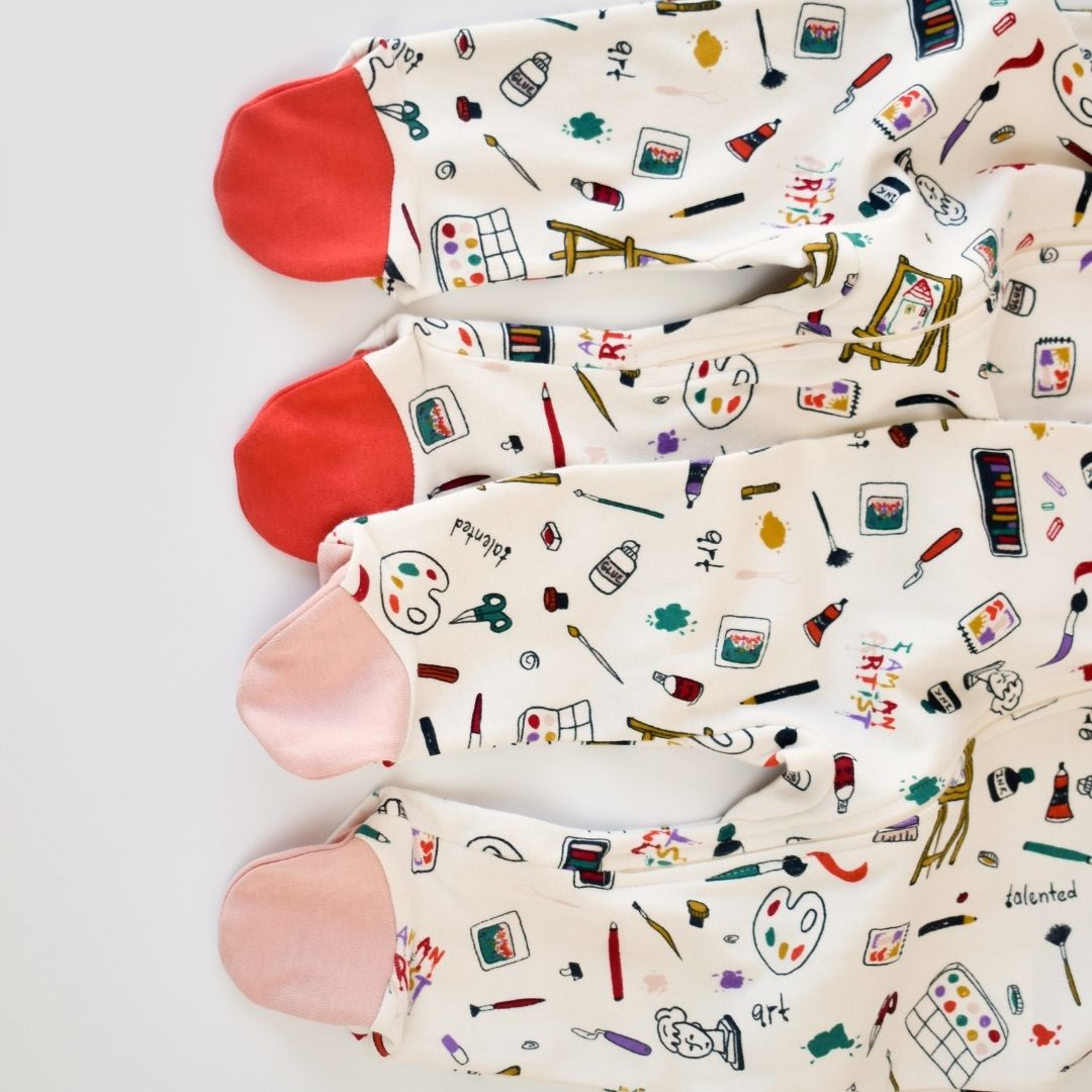 STATIONERY Onesie with feet in 100% Organic Cotton